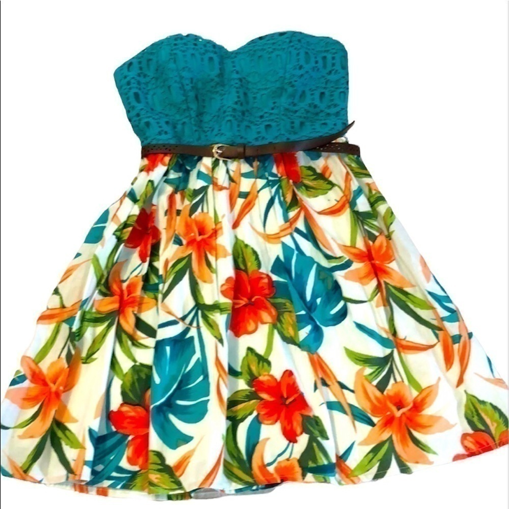 City Triangles Tropical Floral Strapless Bubble Dress With Belt Size 3